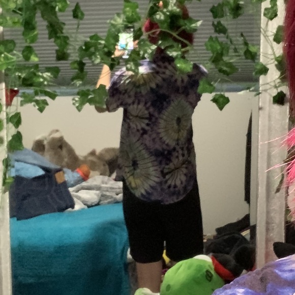 Women’s medium button up - Picture 2 of 4